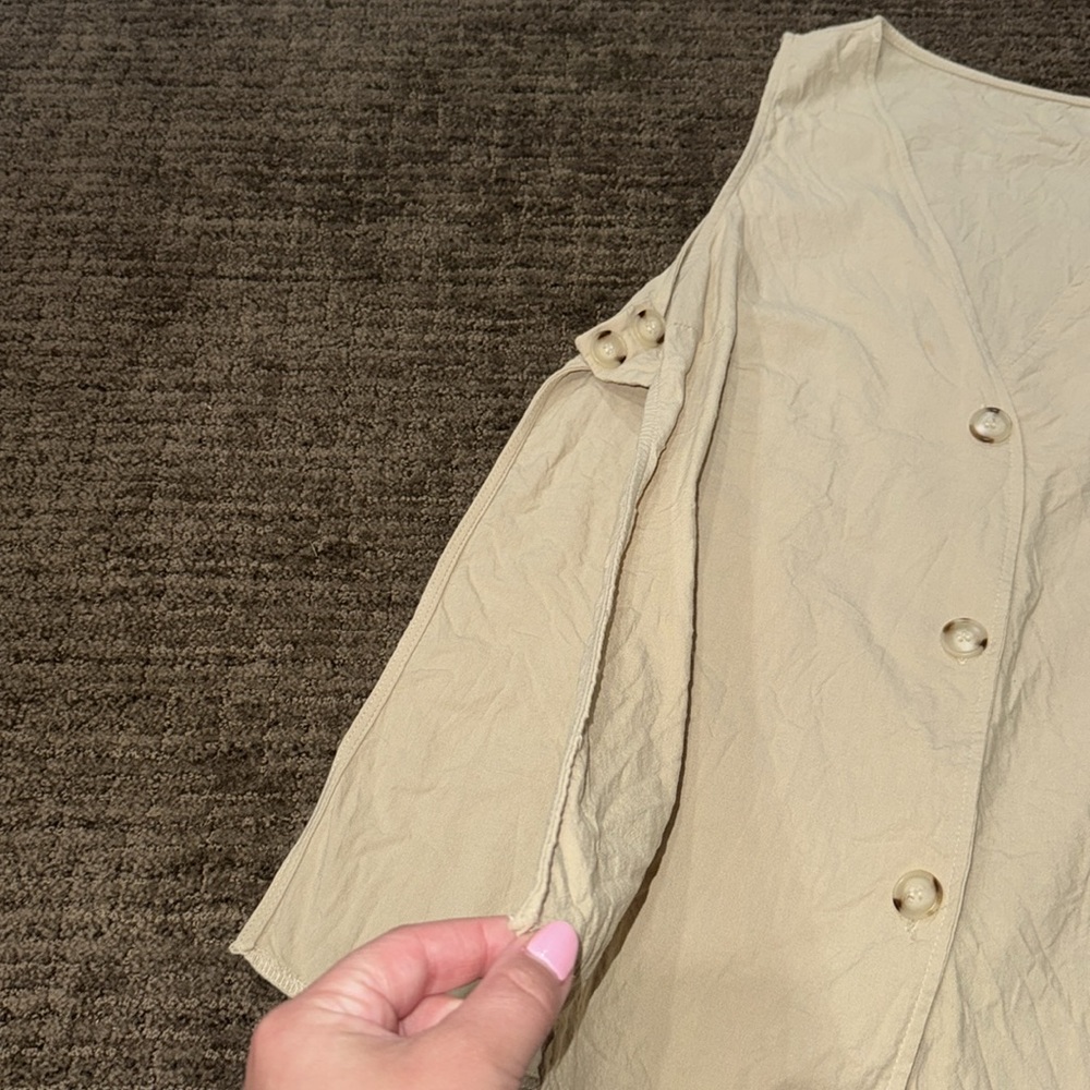 Matching Linen Set - Picture 4 of 4